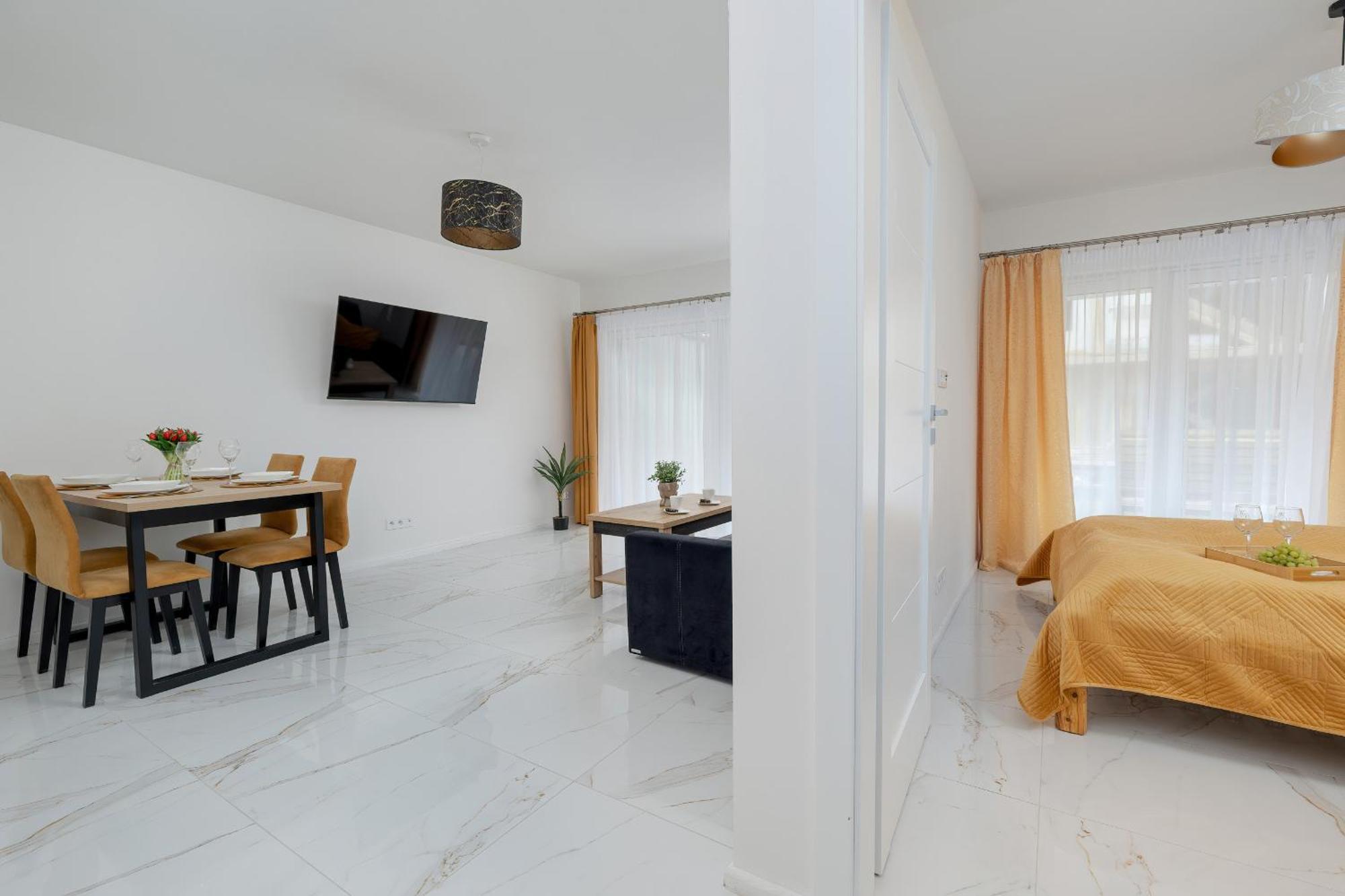 Beautiful With Garden & Parking By Renters