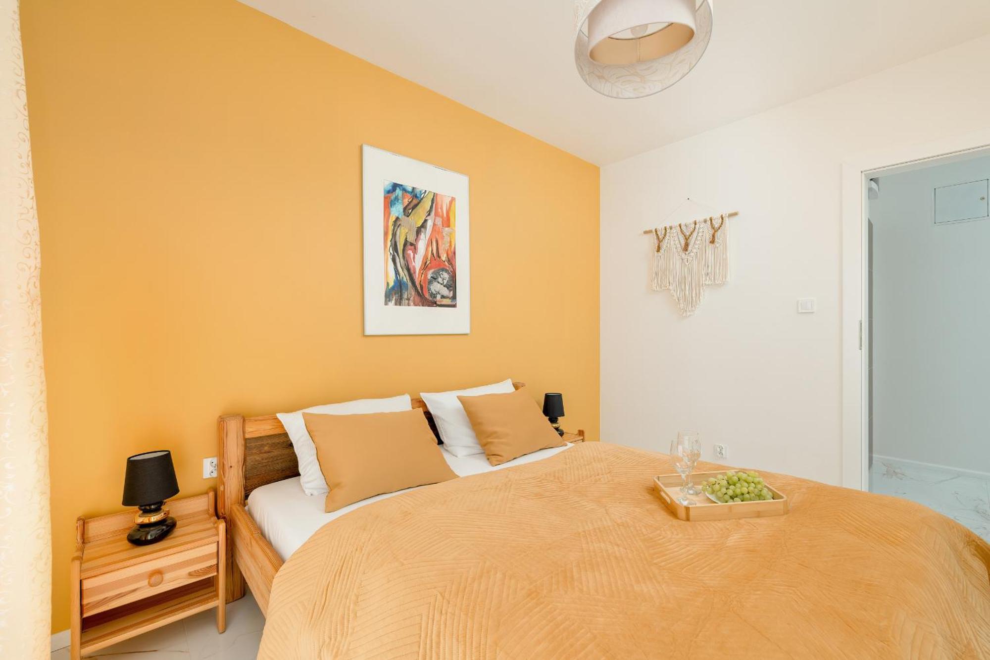 Apartment Beautiful With Garden & Parking By Renters Miedzywodzie