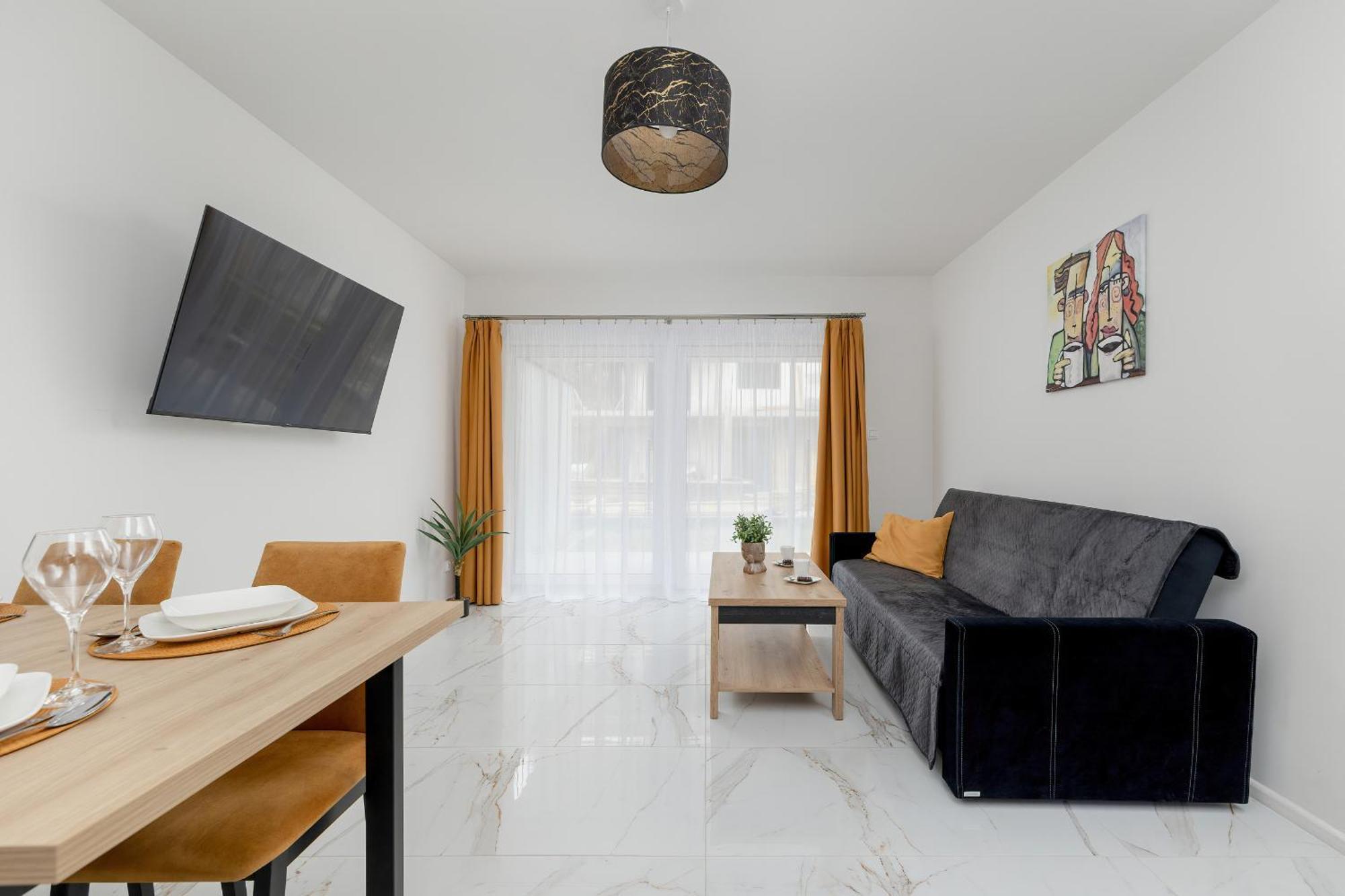 Beautiful With Garden & Parking By Renters